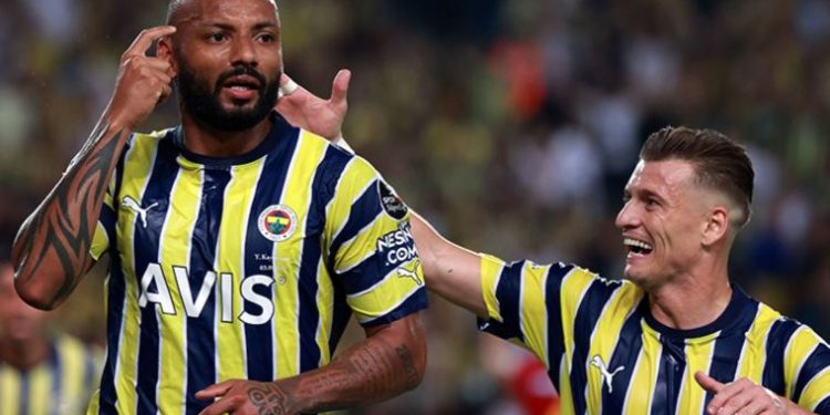 Galatasaray’ın da istediği Brezilyalı oyuncu Fenerbahçe tercihini açıkladı