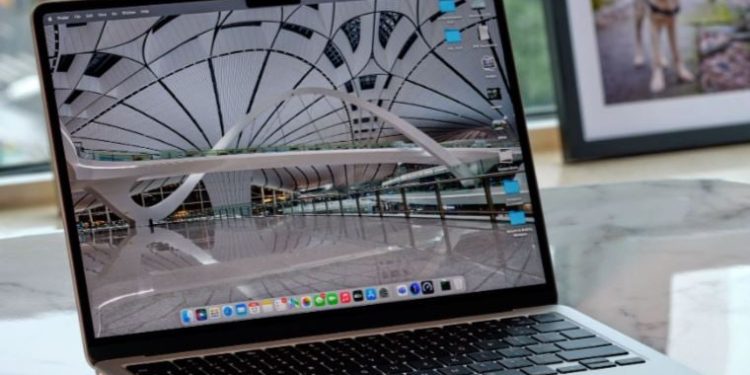 Apple, M2 işlemci üretimini bir müddet durdurdu